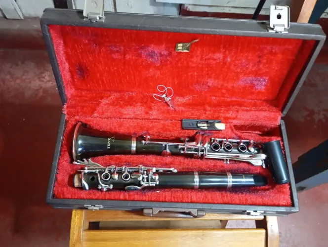 Clarinete Eagle A1590 SB sapatilhas novas