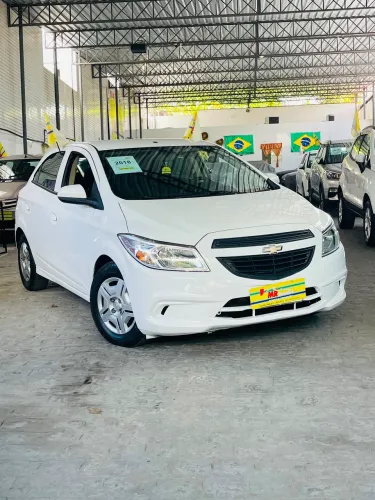 Chevrolet Onix JOY Hatch 1.0 8V Flex Mec. 4P 2018