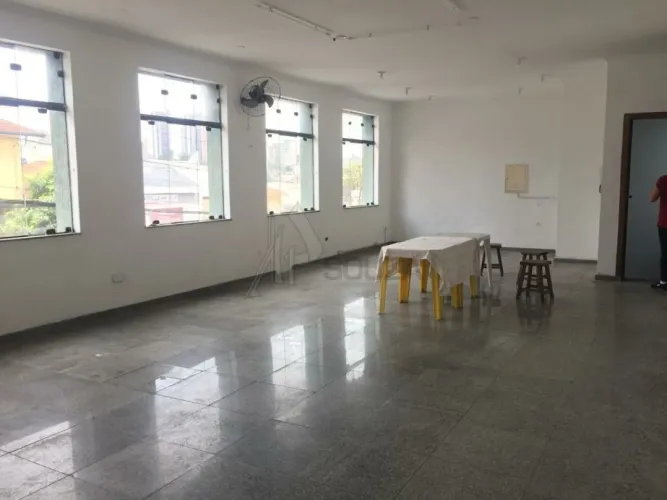Sala / Salão comercial para alugar , com 80 m² , 2 banheiros, na Água Fria Zona Norte.