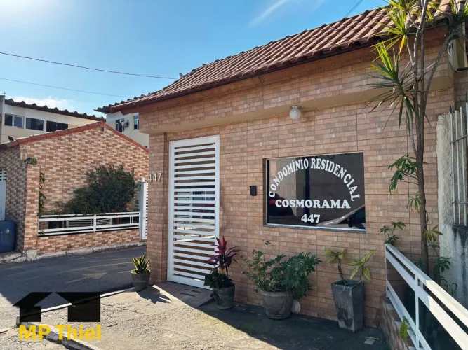 Apartamento em Condomínio na Rua Cosmorama