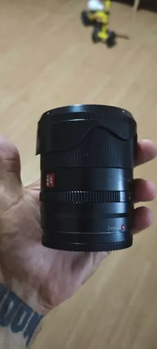 Lente viltrox Full frame 24mm 1.8 Nikon z