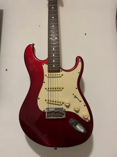 Guitarra Tagima T635 - Usada em excelentes condições