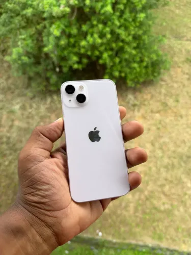 iPhone 13 todo original 256 gb bateria 64% branco