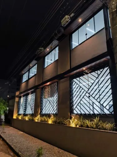 Prédio Comercial para aluguel, 3 vagas, MARTINS - Uberlândia/MG