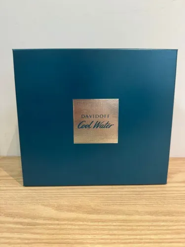 Kit Davidoff Cool Water Masculino EDT - Perfume 125ml + Perfume 15ml + Gel de banho 75ml