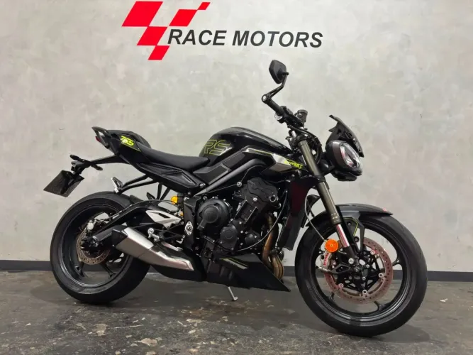 TRIUMPH STREET TRIPLE 765 RS PRETO 2025