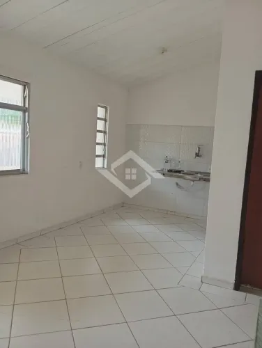 casa sobrado, sala e quarto mais dependências, pedra de Guaratiba