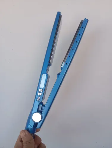 Chapinha Prancha Alisadora Tecnologia Nano Titanium