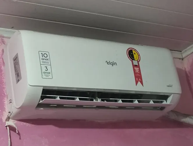 Vendo ar condicionado semi novo mal foi usado