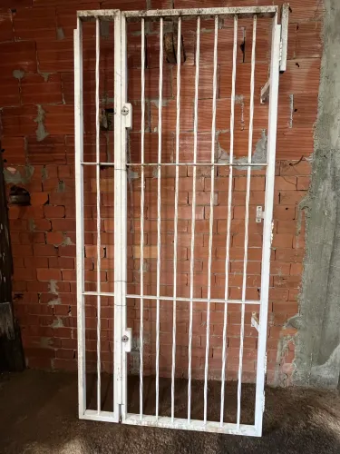 Grade porta de ferro