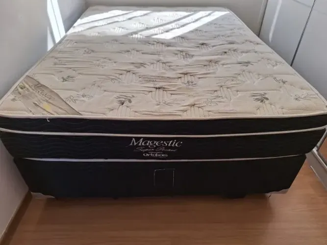 Cama Casal