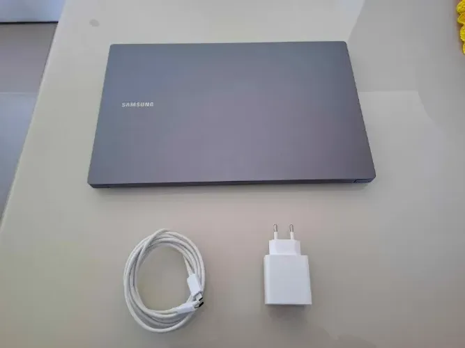 Samsung Galaxy Book 4 c/ placa de vídeo