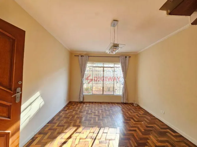 Village com 2 dormitórios para alugar, 129 m² por R$ 4.082,00/mês - Jardim da Glória - São