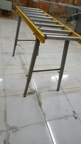 MESA ROLETADA IMNES