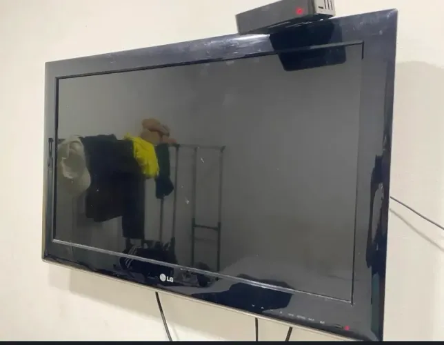 TV 32P