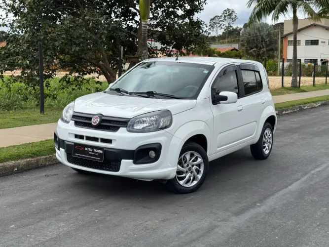Fiat Uno Attractive 1.0 EVO Fire Flex 8V 5P 2021