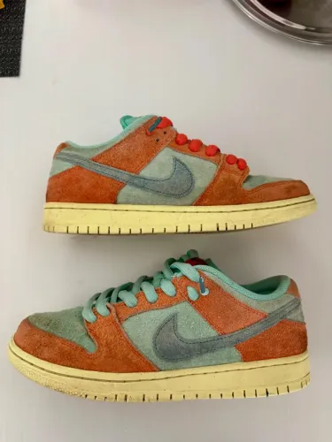 Dunk Low SB