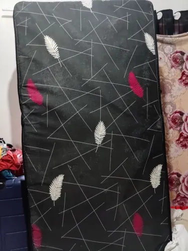 Cama box de solteiro conjugâ