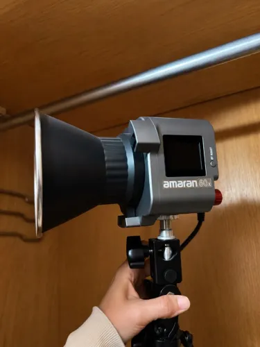 AMARAN 60x (Iluminação profissional)