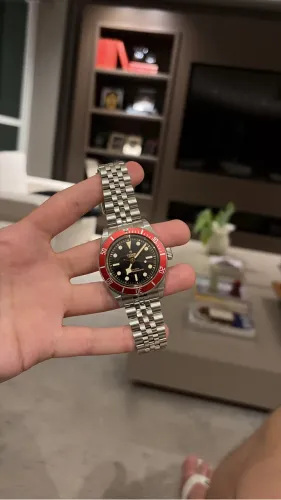 Tudor black bay burgundy 41 FULL SET