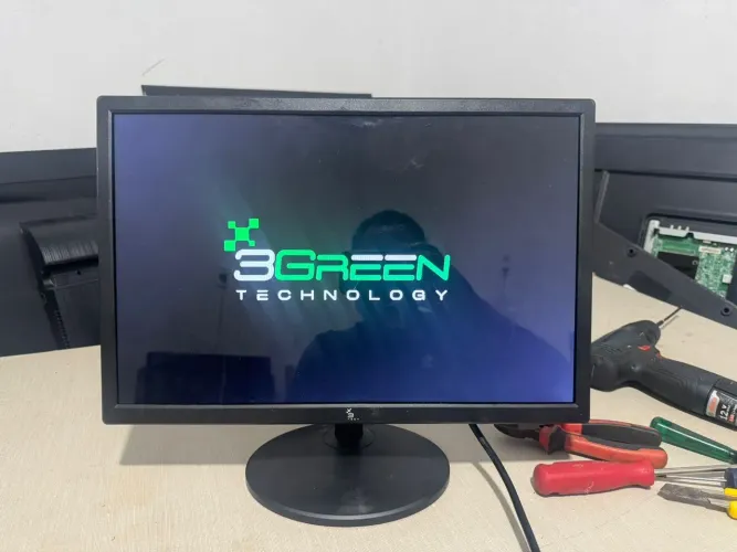 MONITORES 20 POLEGADAS HDMI/VGA