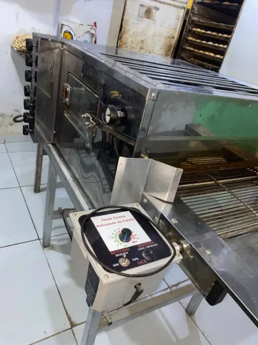 Forno de pizza Gran seles, apenas três meses de uso