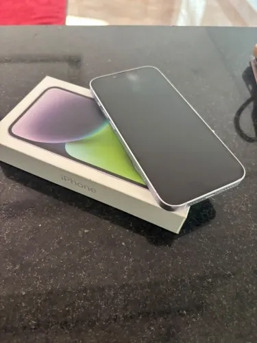 iPhone 14 128gb lavanda