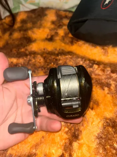 Carretilha Shimano Curado 50E - Relíquia (PREÇO NEGOCIÁVEL ACEITO TROCAS, VÍDEO GAME