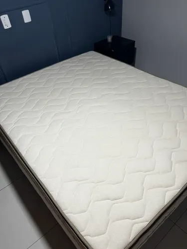 Colchão + Cama Box Queen - AmericanFlex Novíssimo