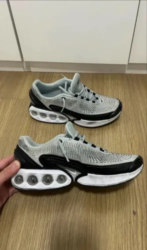 Air Max dn