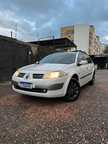 Renault Megane Grand Tour Dynam. Hi-flex 1.6 16V 2013