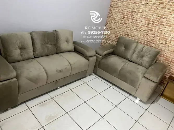 Sofá 2 e 3 assentos Material suede D33 Braço Fofão Confortável Direto da Fábrica