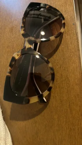 Oculos de sol Prada