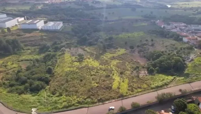 Lote/Terreno para venda possui 67000 metros quadrados em Jardim Estância Bom Viver - Itu -