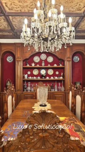 VENDA. NITERÓI. ICARAÍ. MIOLO. MAGNÍFICA PLANTA.TODO REFORMADO. FRENTE. ORIGINAL 4 QUARTO