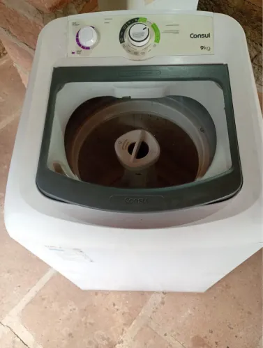 IMPERDÍVEL CONSUl 9 KG 110v SEMI NOVA
