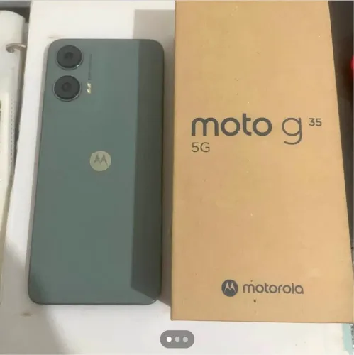 Vendi Motorola motig 35 256 gigas ótimo estado, caixinha e carregador original 