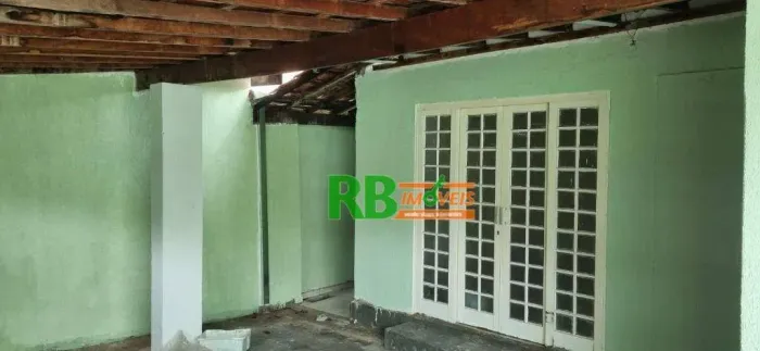 Casa com 3 dormitórios para alugar por R$ 2.360,00/mês - Vila José Paulino Nogueira - Paul