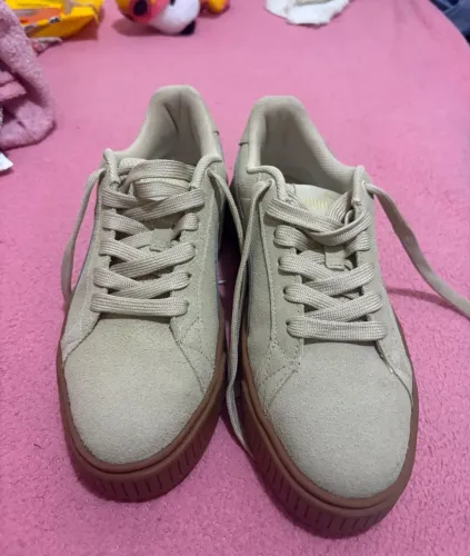 Puma Karmen SD BDP<br>numero 38, nunca usado, original<br>350 reais
