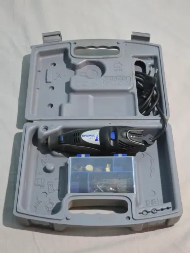 Mini micro retifica Dremel 300 220v com maleta e acessórios