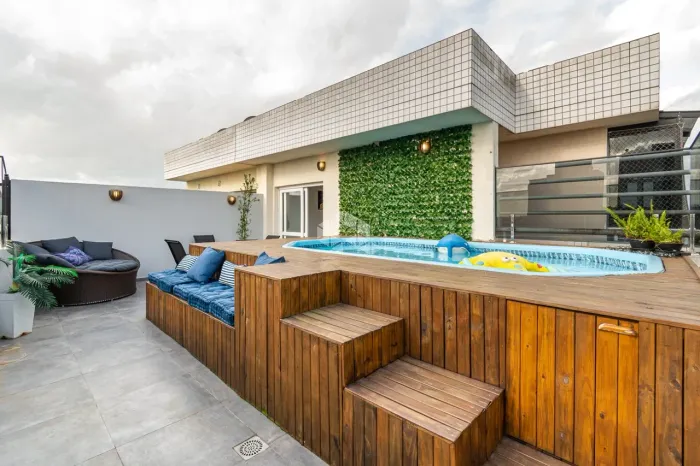 Cobertura 3 dorms., 1 suíte, c/ piscina e vista no centro de Cachoeirinha