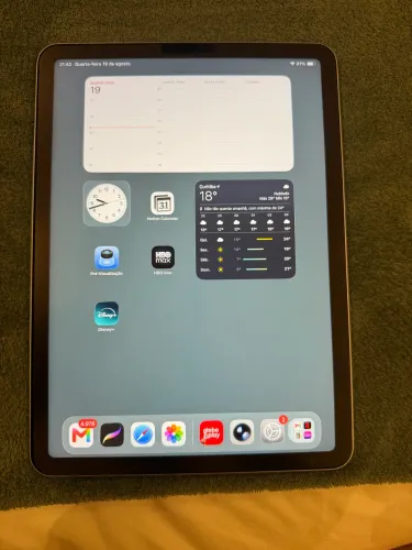 IPad air 4ª geração 64 GB com caneta + capas de brinde