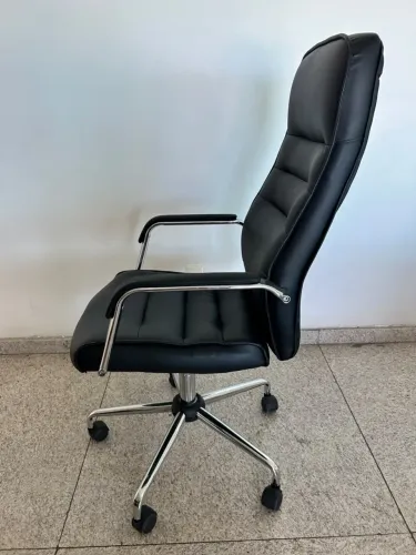 Cadeira CEO escritório