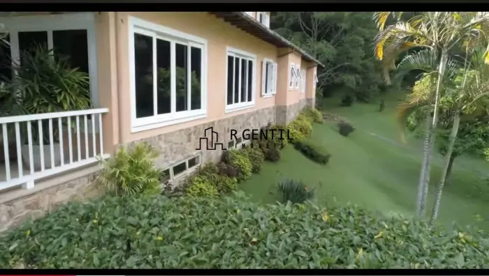 Rancho com 5 suites à venda, 800 m² por R$ 4.500.000 - Cuiabá - Petrópolis/RJ