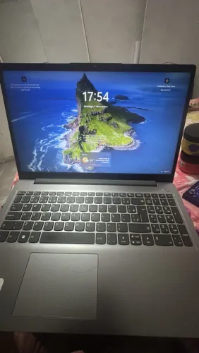 Notebook Lenovo i5