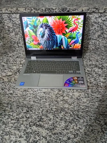 Netbook vira tablet