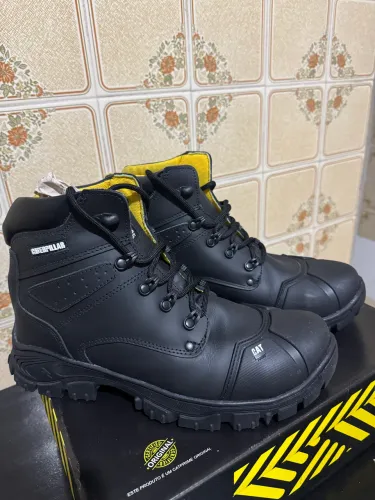 Bota Coturno Couro Caterpillar tam. 40 Palmilha Gel Bico Pvc Ca Top