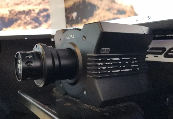 Base Moza R9 V3