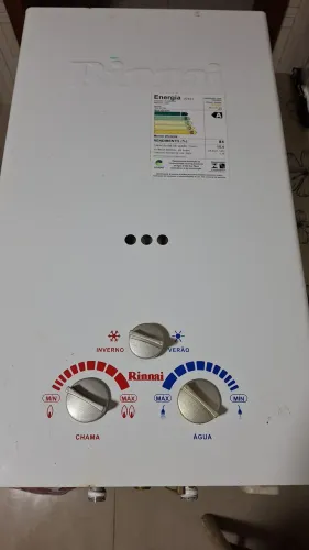 Aquecedor água Rinnai 15L com defeito
