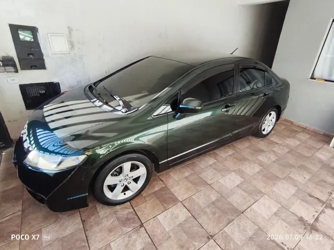 Honda Civic Sedan LXS 1.8/1.8 Flex 16V Aut. 4P 2010